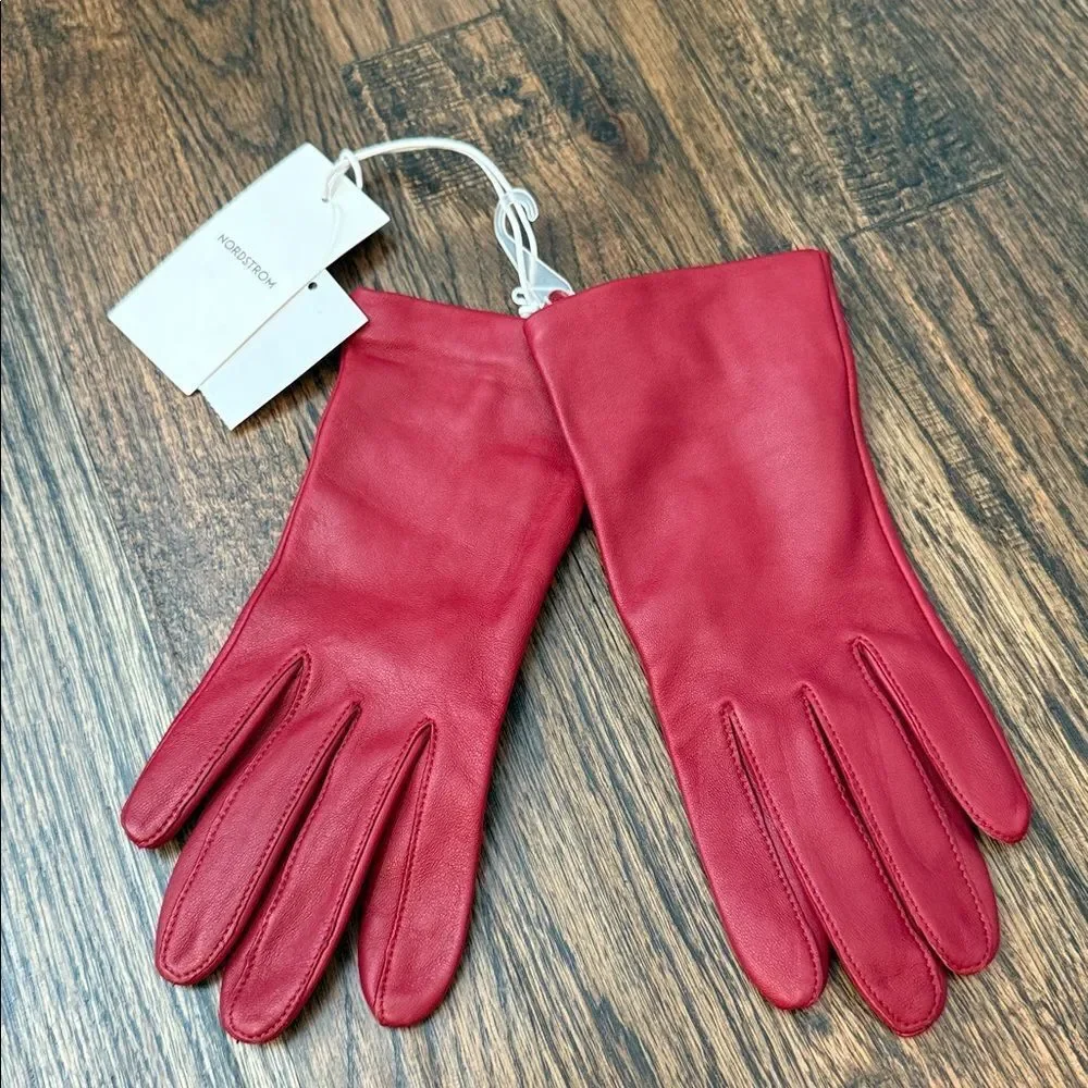 NWT Nordstrom Leather Gloves